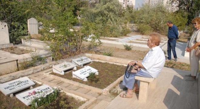 ‘Sıfırcı Hoca’  kabri başında anıldı