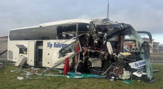 Bolu’da Yolcu Otobüsü Kazası: 15 Yaralı, 5’inin Durumu Ağır